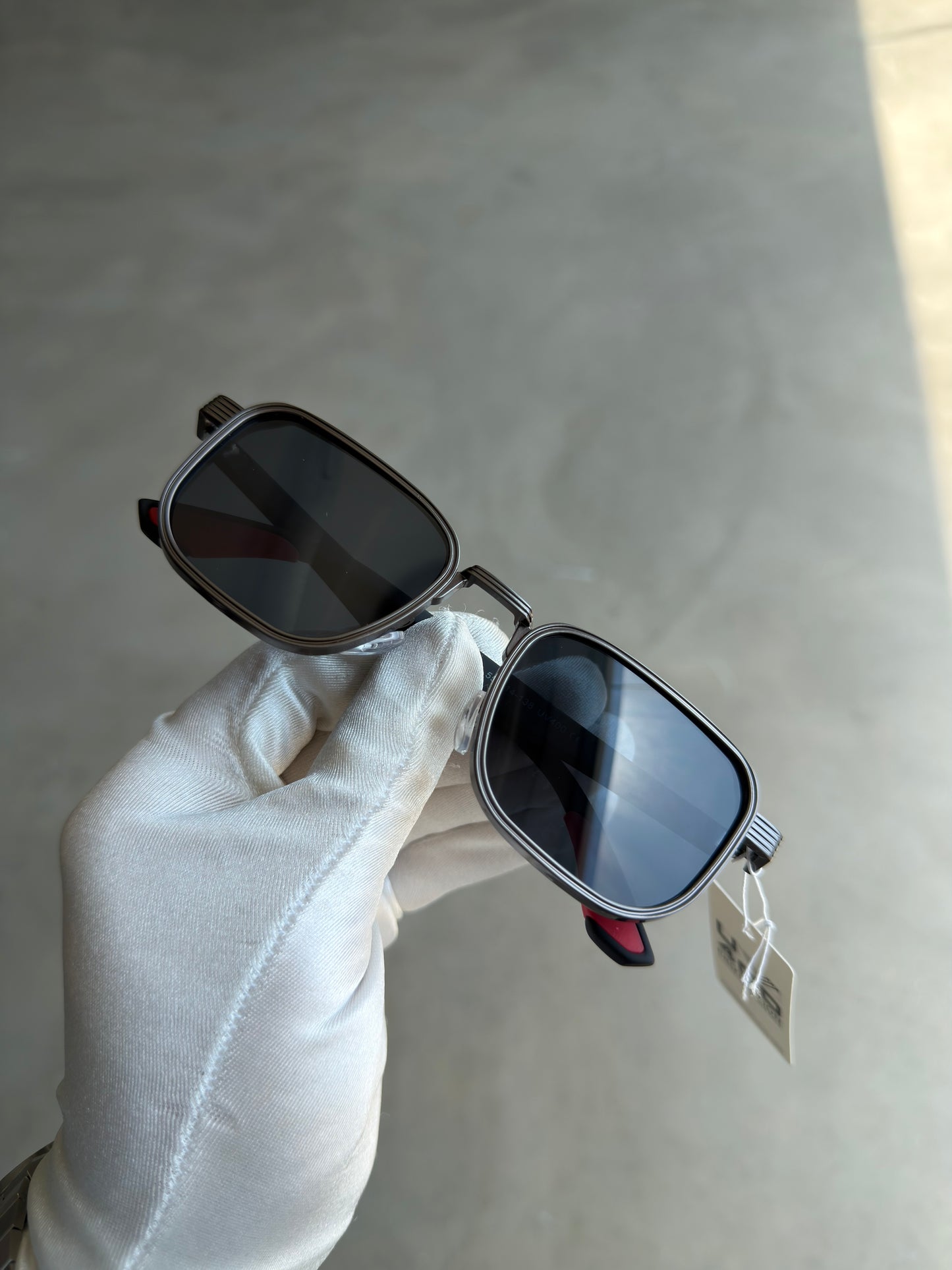 Fury Black - Red (Premium)