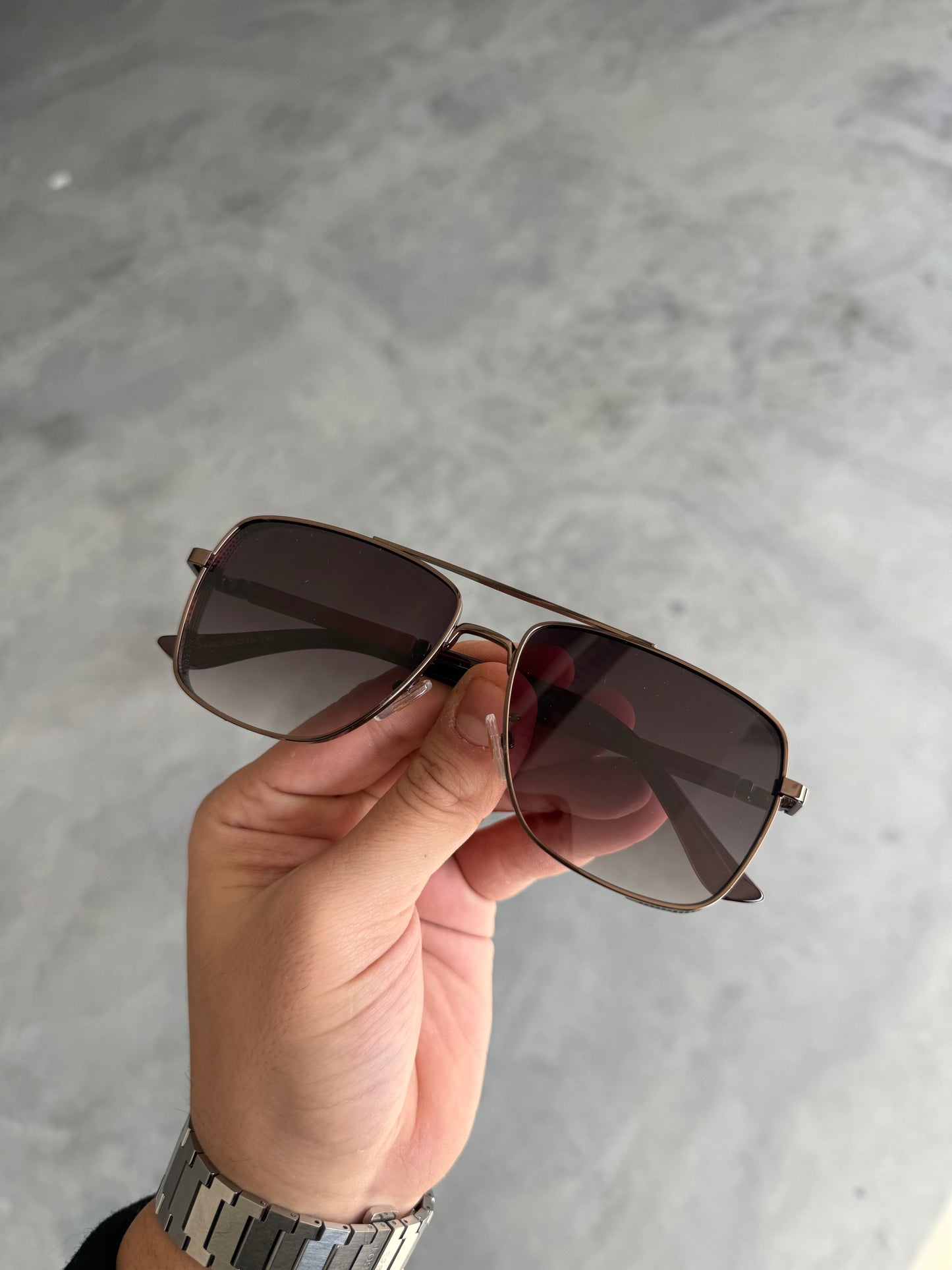 Rogue Dark Brown