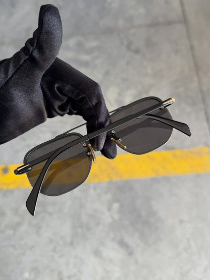 Titan Black Gold (Premium)