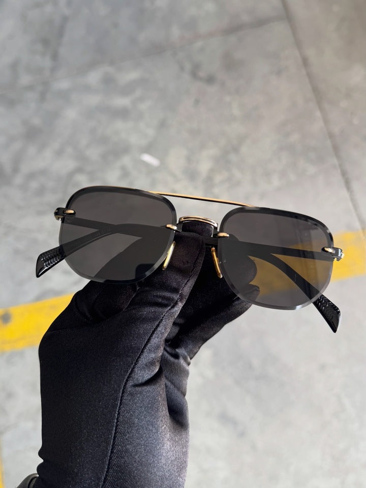 Titan Black Gold (Premium)