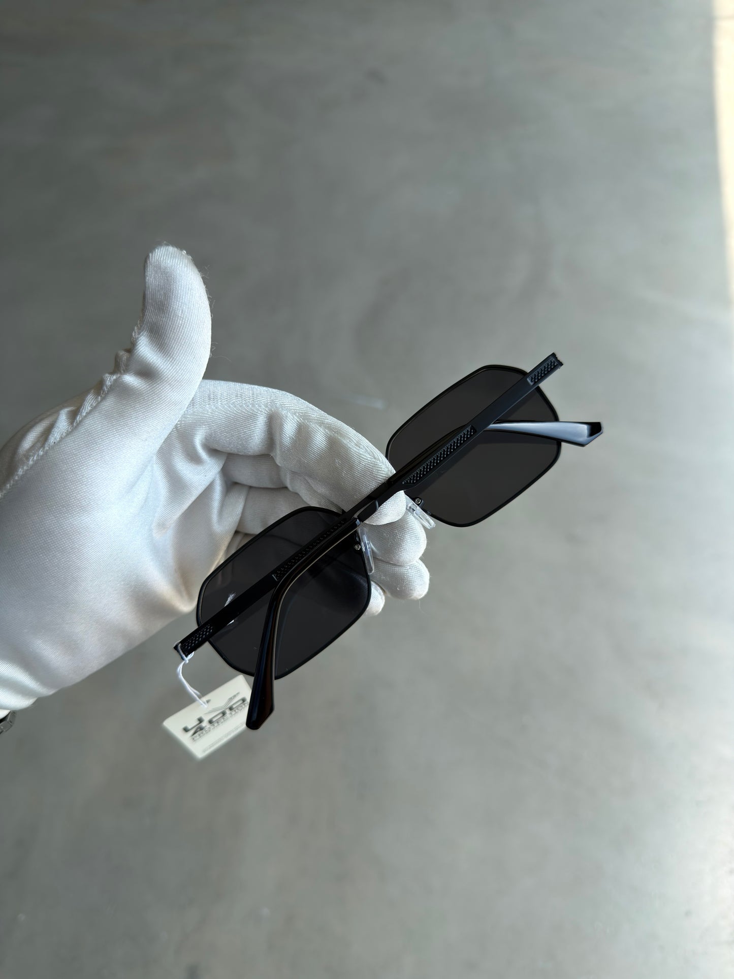 Belluno Black (Premium)