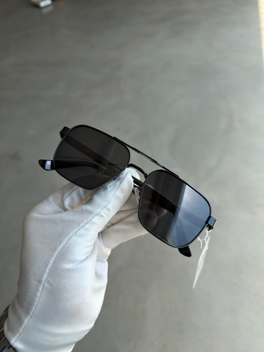 Desina Black (Premium)