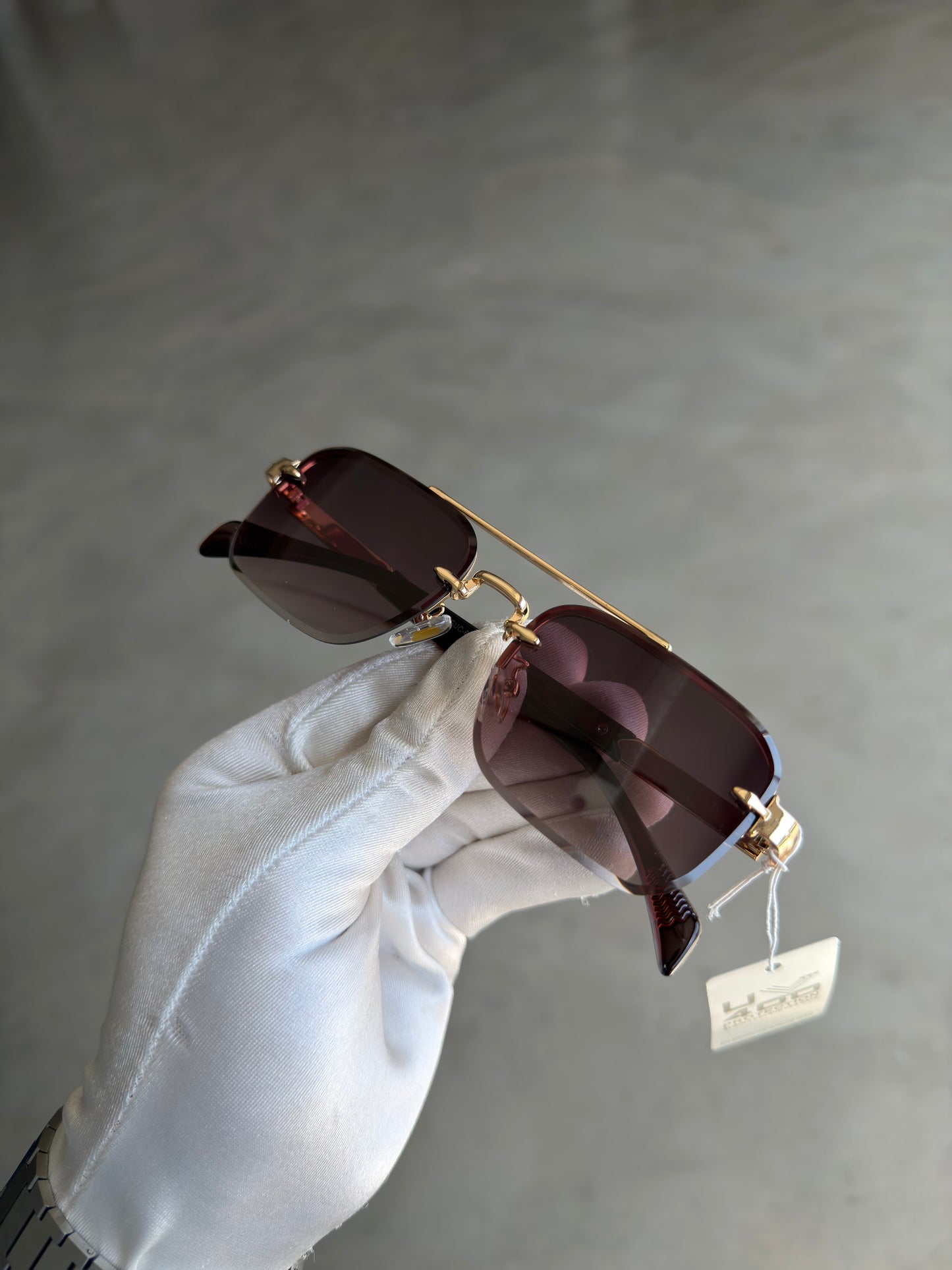 Auron Dark Brown- Gold (Premium)