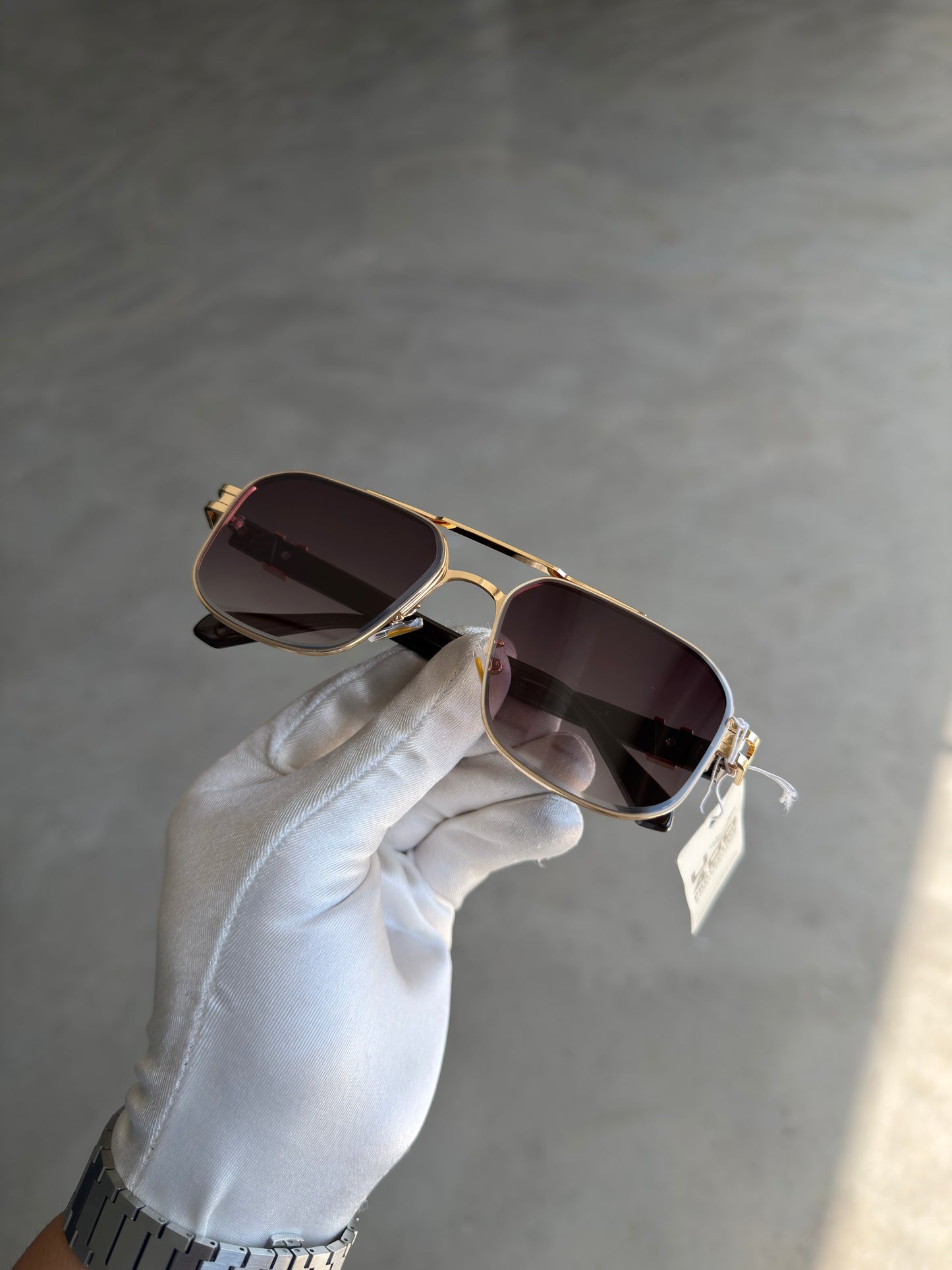 Valantino Brown- Gold (Premium)